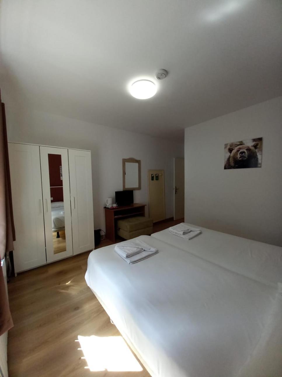 פאס דה לה קאסה Hotel Kathmandu מראה חיצוני תמונה